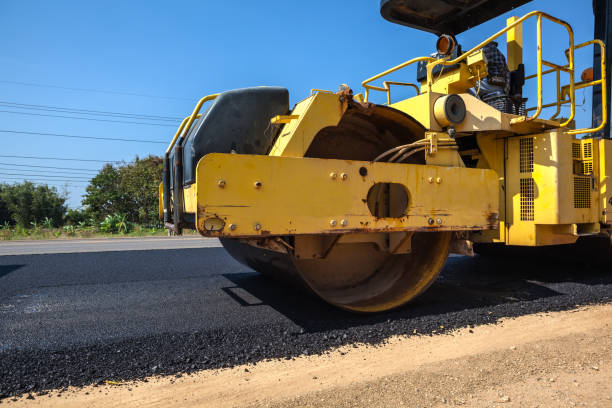 Best Driveway Paving Company  in Mckenzie, TN